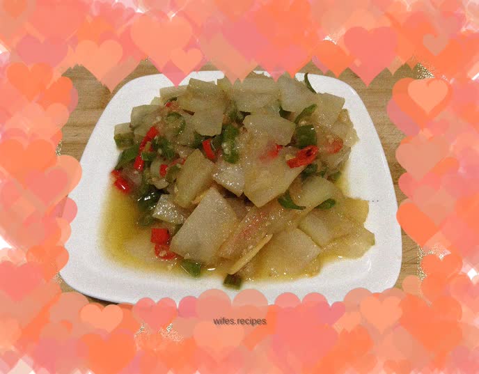 Not spicy enough----------Green and red pepper braised winter melon
