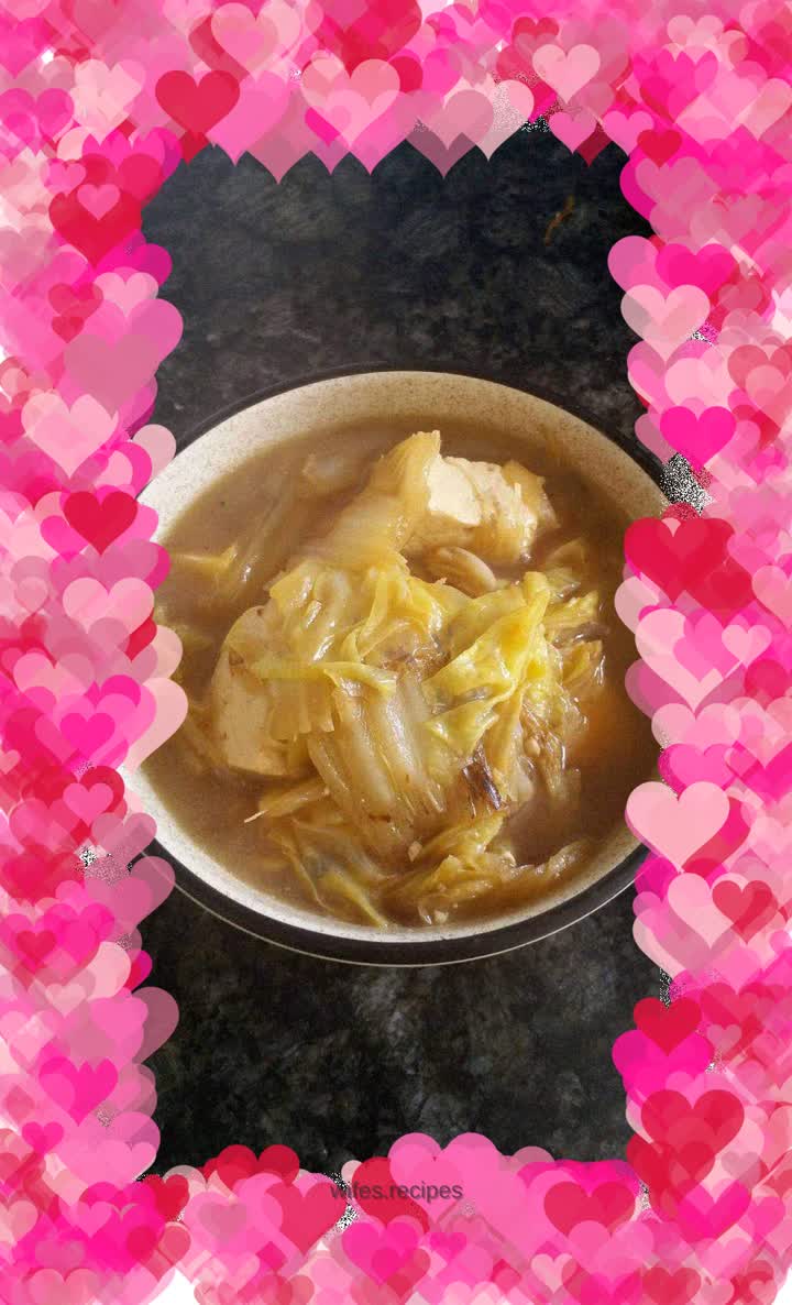 Cabbage stewed with tofu