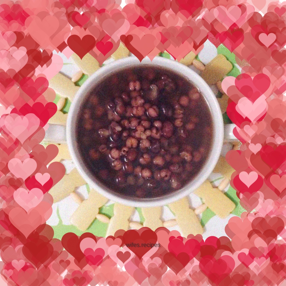 Red bean and barley porridge
