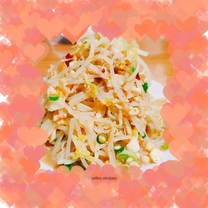 Spicy cold bean sprouts