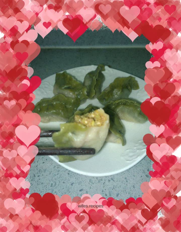 Matcha powder version of jade cabbage dumplings