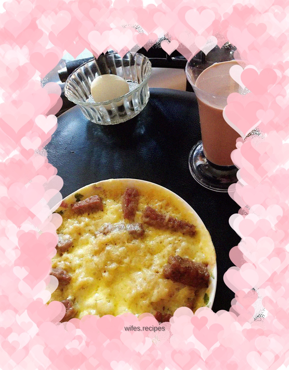 Black pepper steak, meat and cheese baked rice