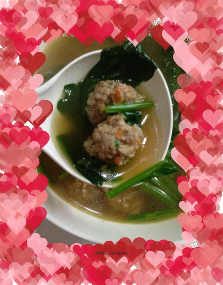 Beef Balls in Spinach Soup