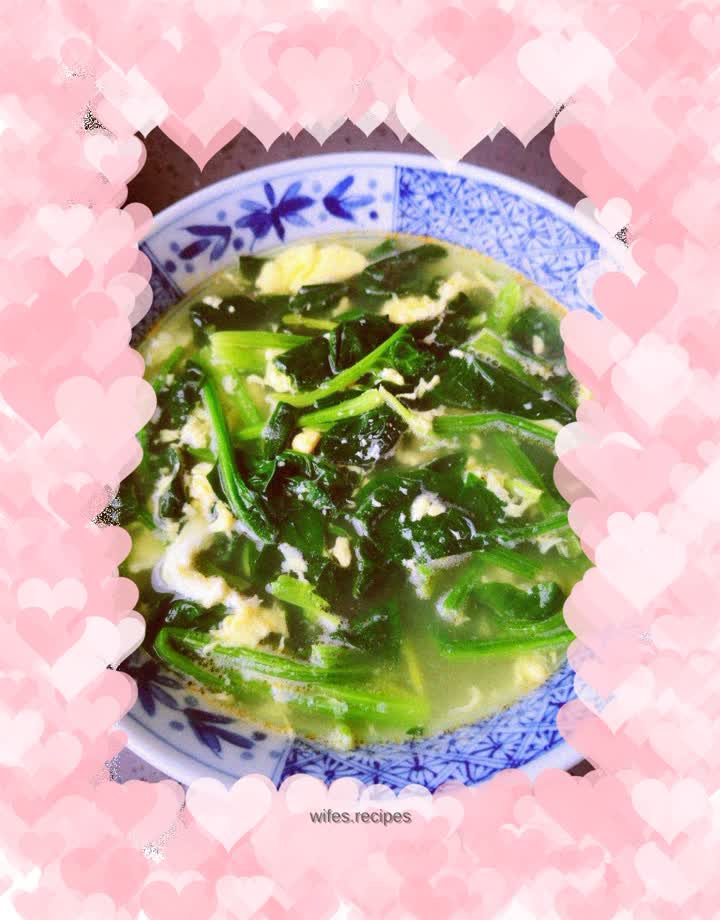 Spinach and egg drop soup