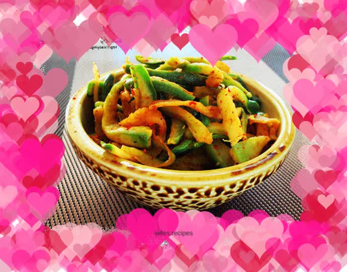 Delicious little pickles--spicy dried radish