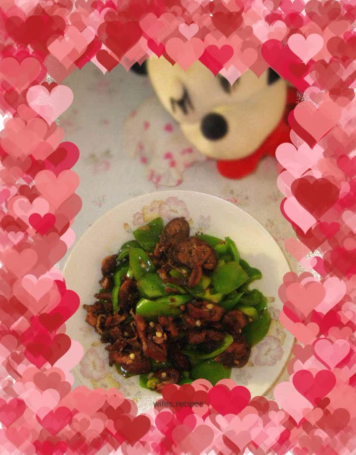 Fried Sausage with Chili Pepper
