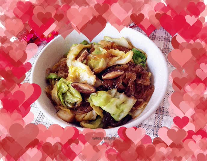 Stir-fried cabbage with mushroom vermicelli
