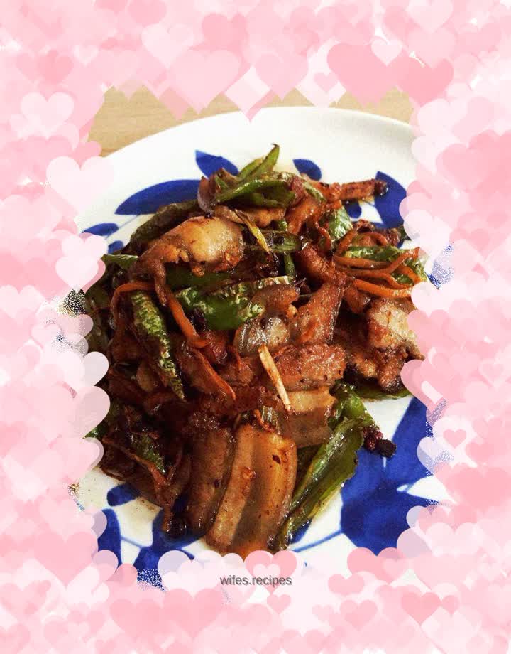 Hot pepper twice-cooked pork