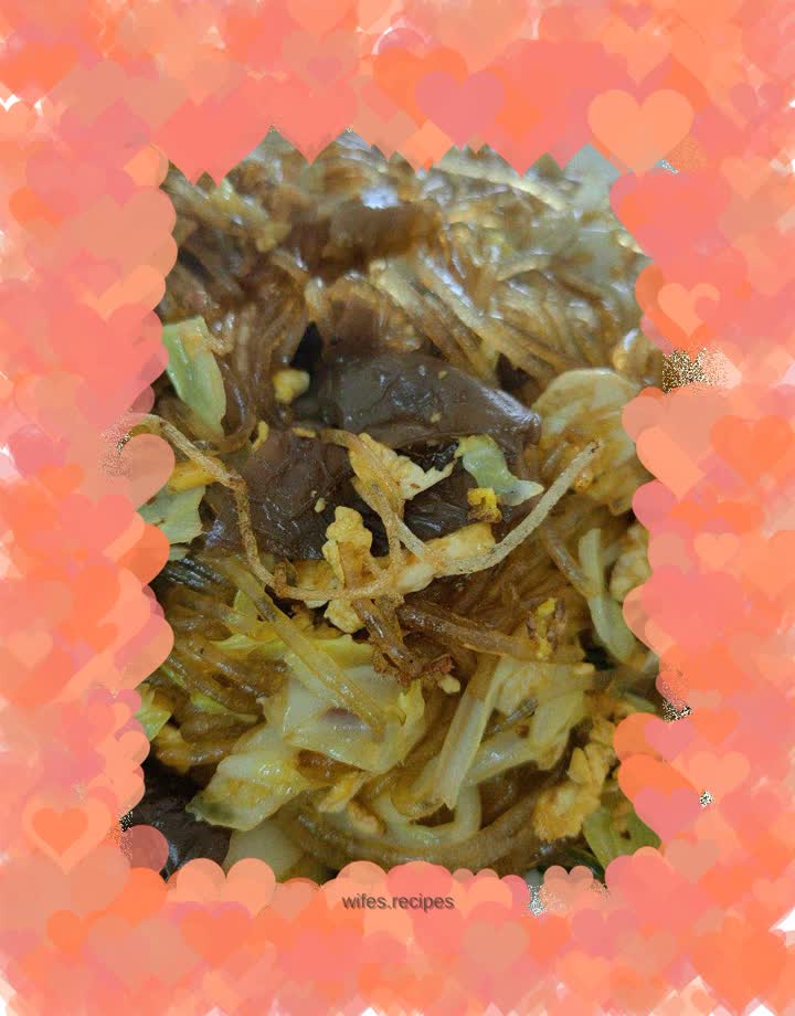 Fried Vermicelli with Cabbage