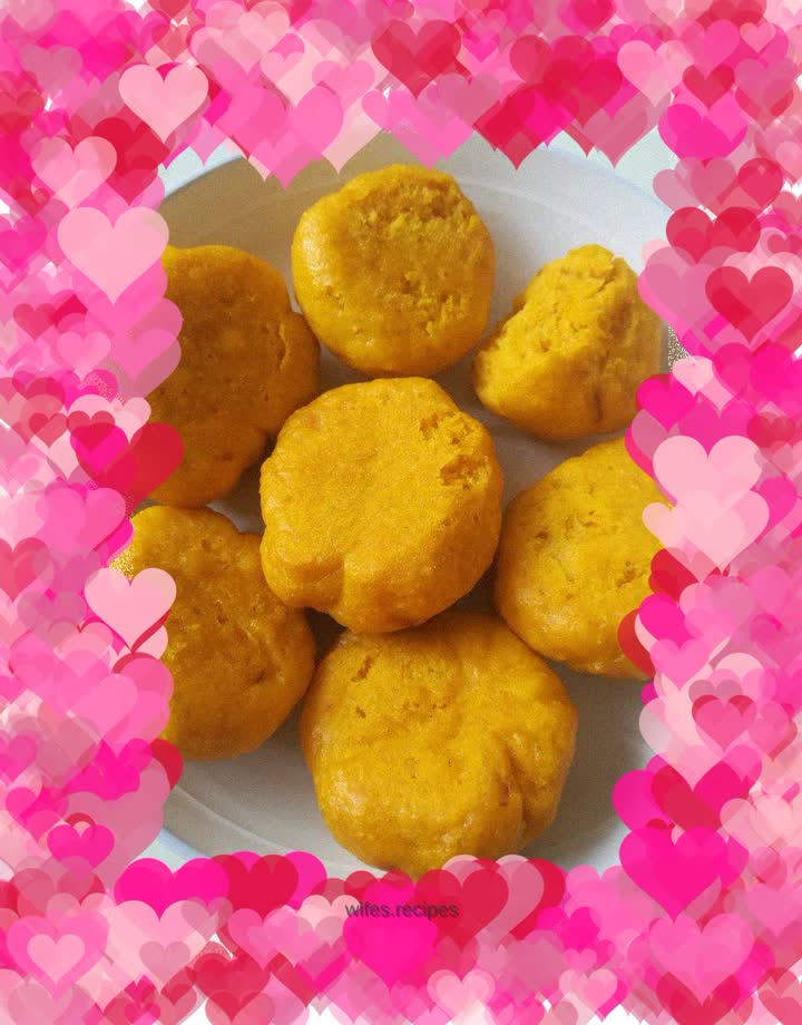Pumpkin steamed buns