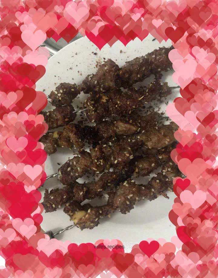 Electric grilled mutton skewers