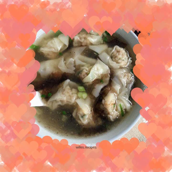 Seaweed and fresh meat wontons