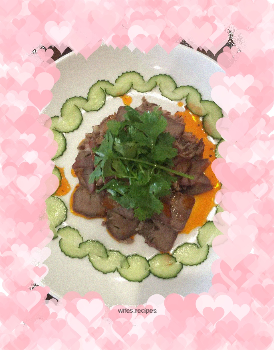 Red oil braised noodles