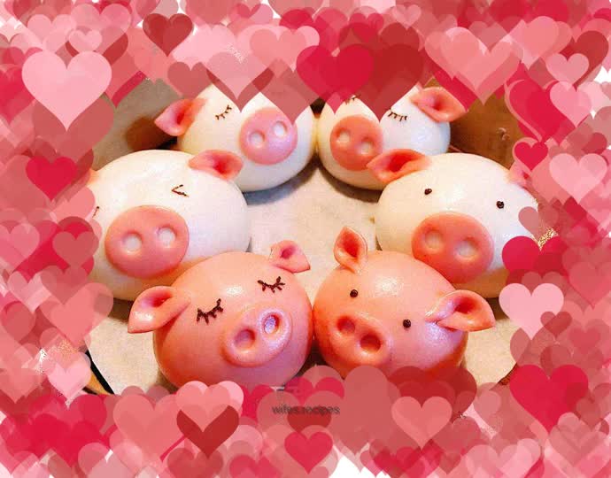 Piggy Steamed Buns