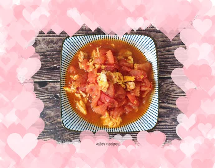 Scrambled eggs with tomatoes