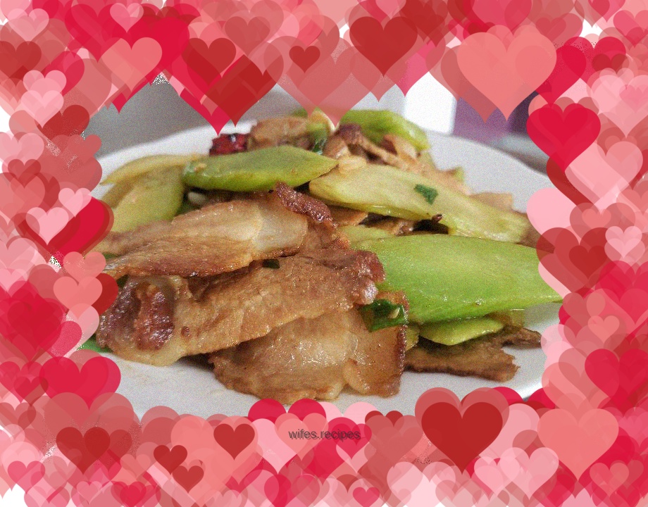 Stir-fried twice-cooked pork with lettuce