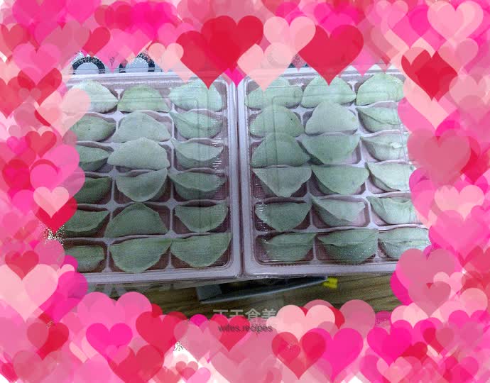 Leek and egg dumplings