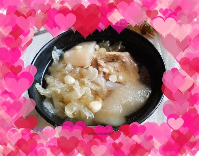 Shuangxue Big Bone Soup