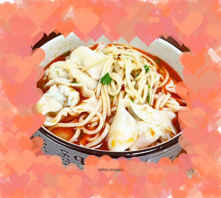 Red oil wonton noodles