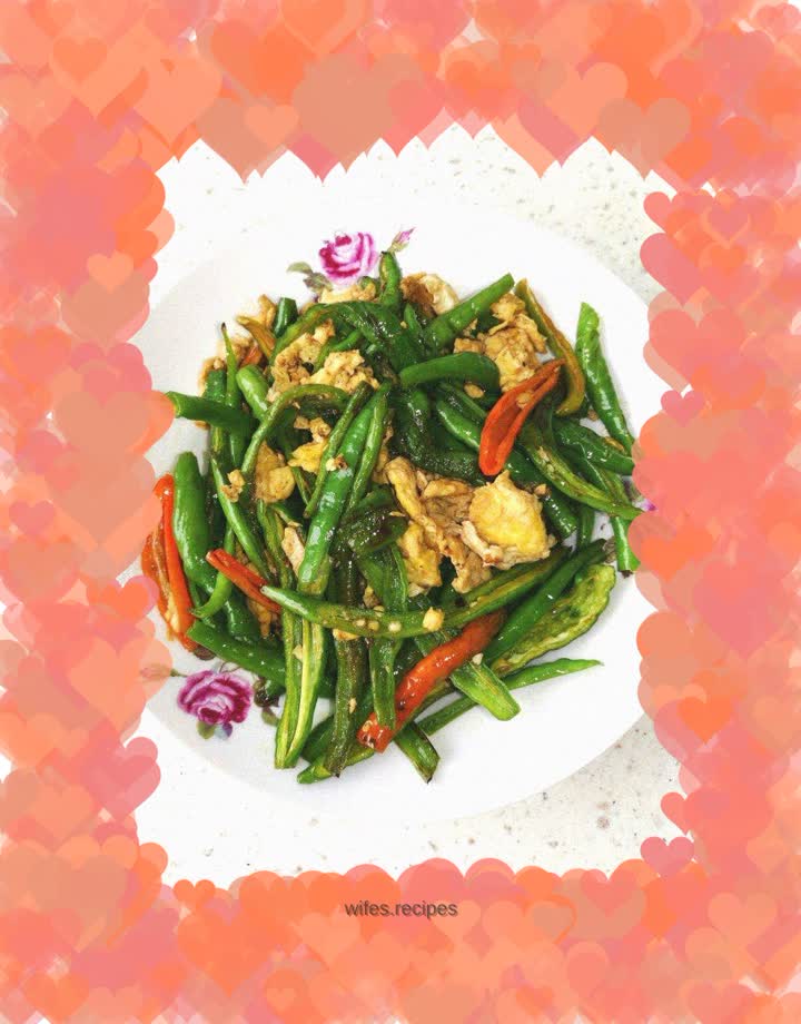 Scrambled Eggs with Threaded Peppers