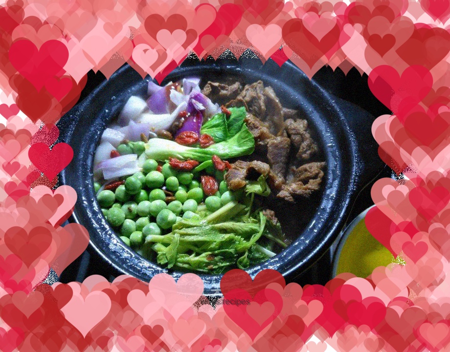 Braised beef rice in casserole