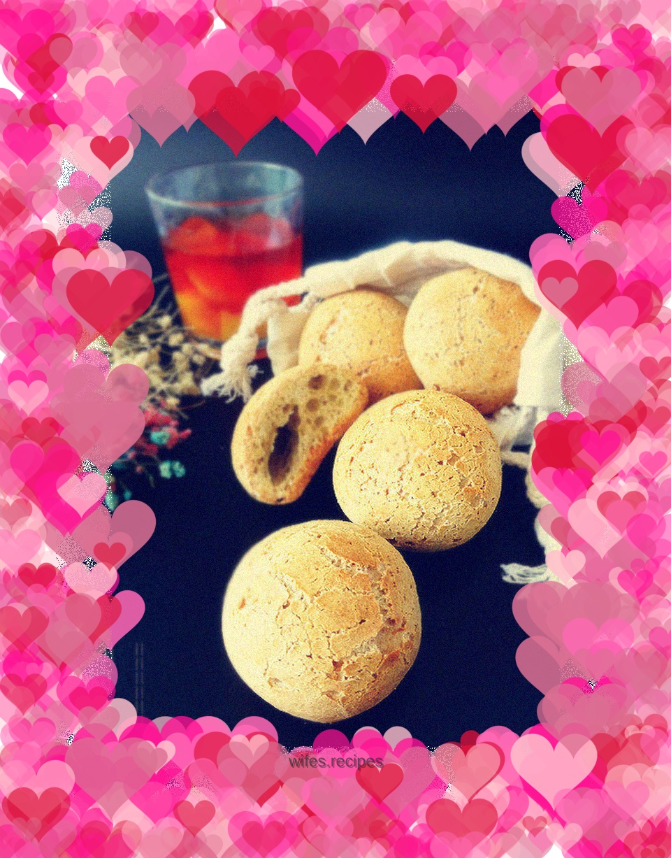 Matcha flavored mochi buns