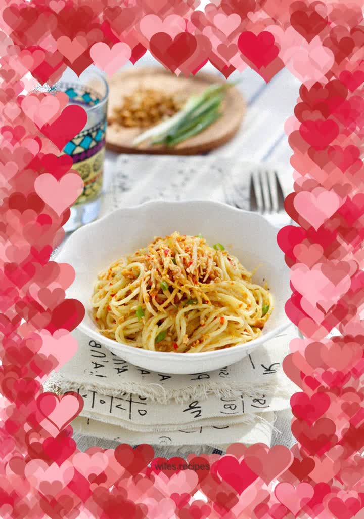 Spicy Shredded Chicken Cold Noodles