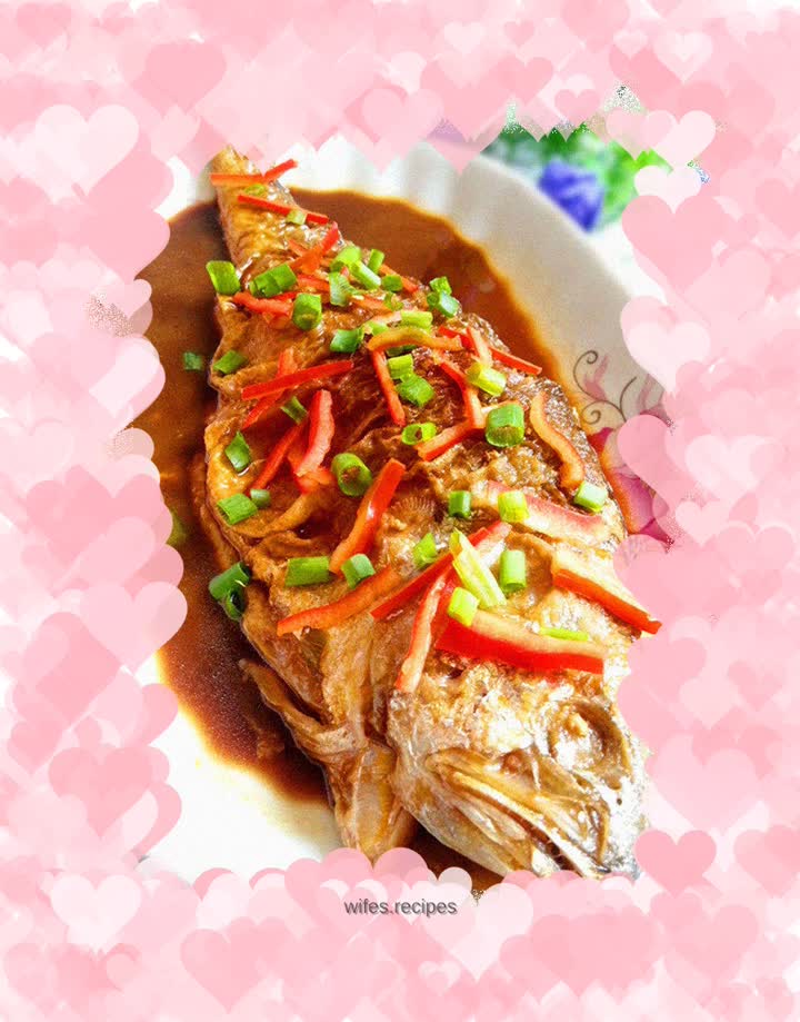 Braised large yellow croaker