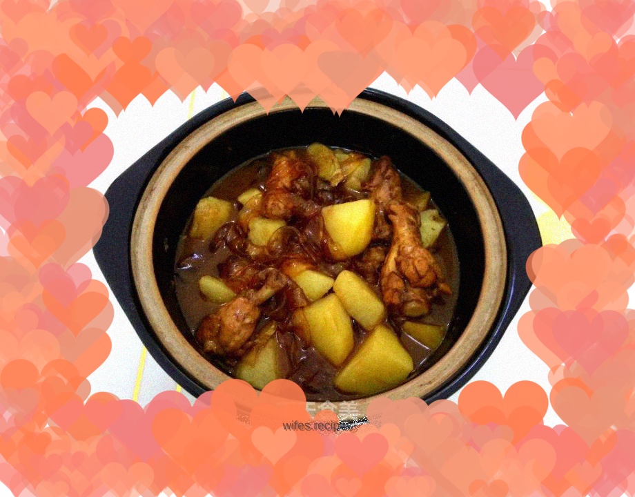 Stewed wing root with potato vermicelli