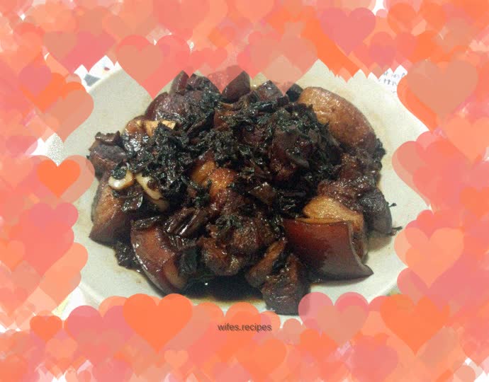 Braised Pork with Dried Plums and Vegetables