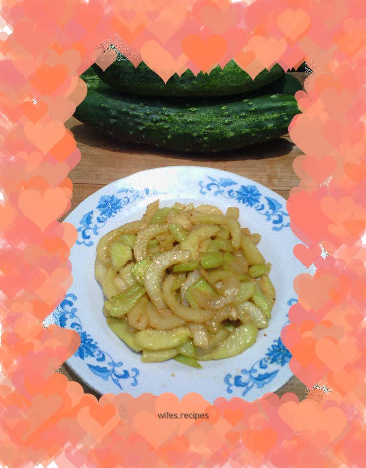 Vegetarian fried large cucumber