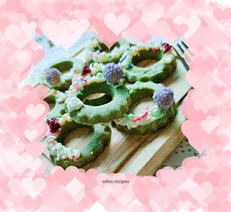 Christmas wreath cookies