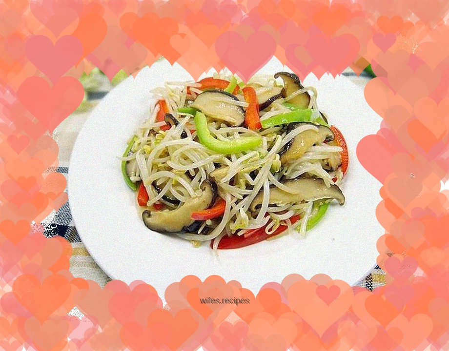 Stir-fried bean sprouts with mushrooms