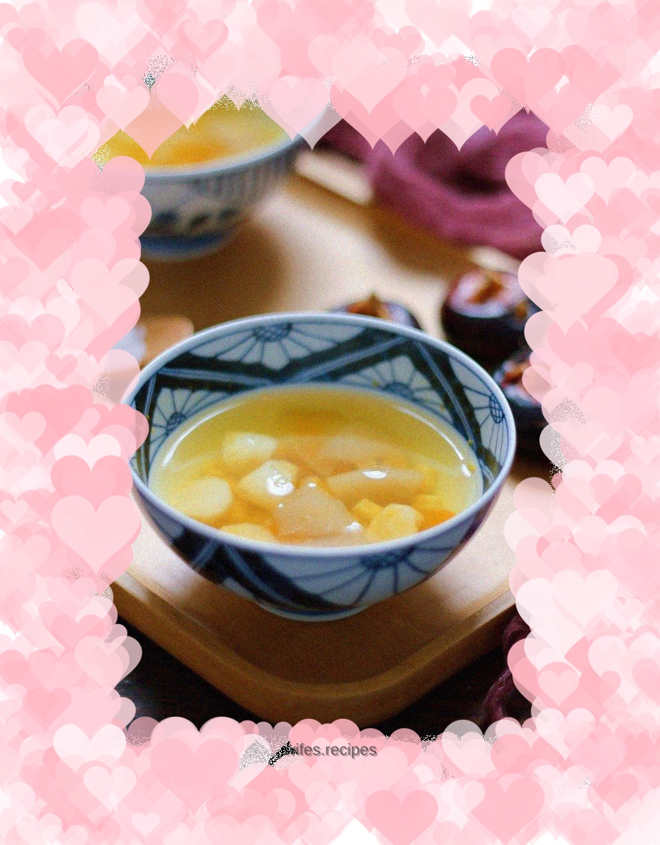 Pumpkin, corn, horseshoe and pear drink