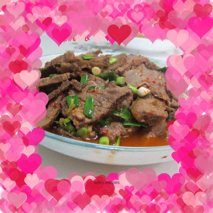 Garlic braised beef slices