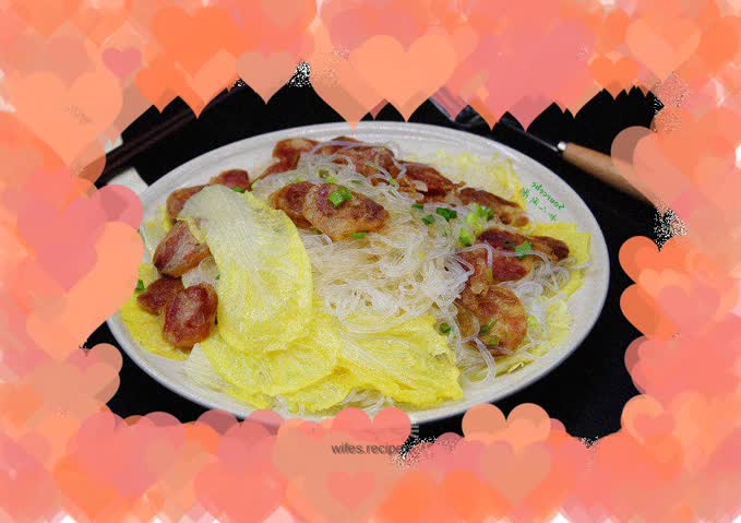 Steamed Vermicelli with Cured Meat