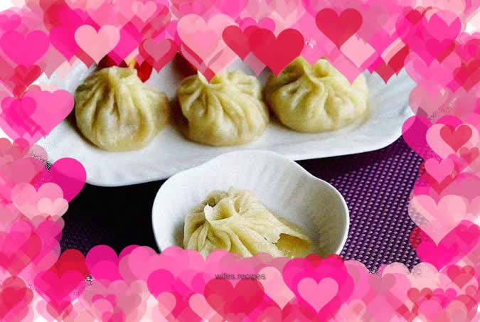 Soup dumplings
