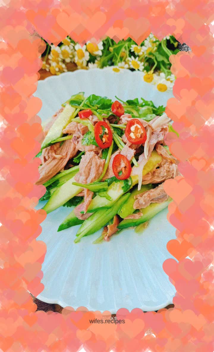 Cold shredded duck leg