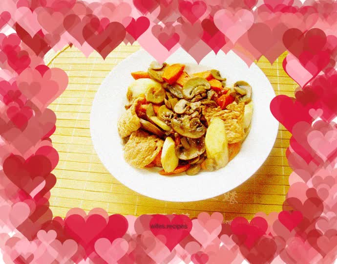 Stir-fried vegetarian meat slices with mushrooms and yam