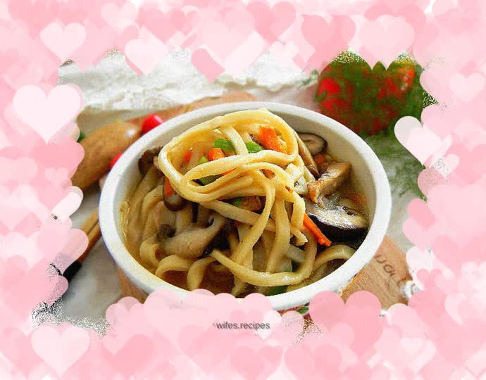 Mushroom and Ham Noodle Soup