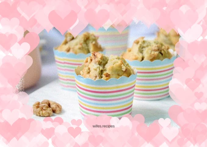 Banana Walnut Muffins