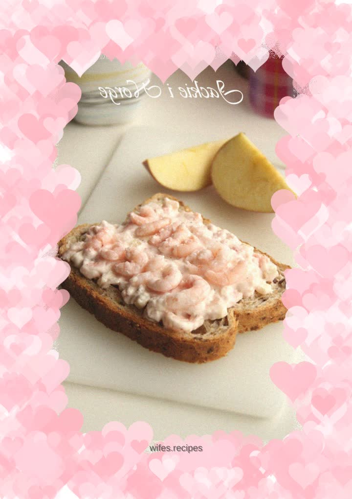 Arctic Shrimp and Apple Salad