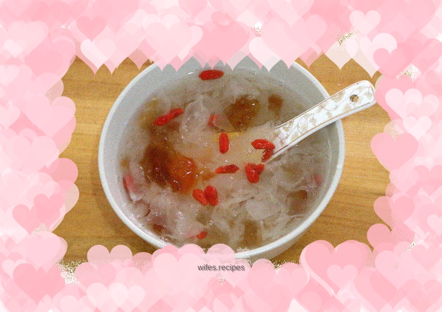 Xylitol Peach Gum Tremella Fungus Soap Rice Soup