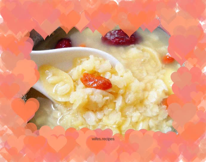 Red dates and mung bean soup