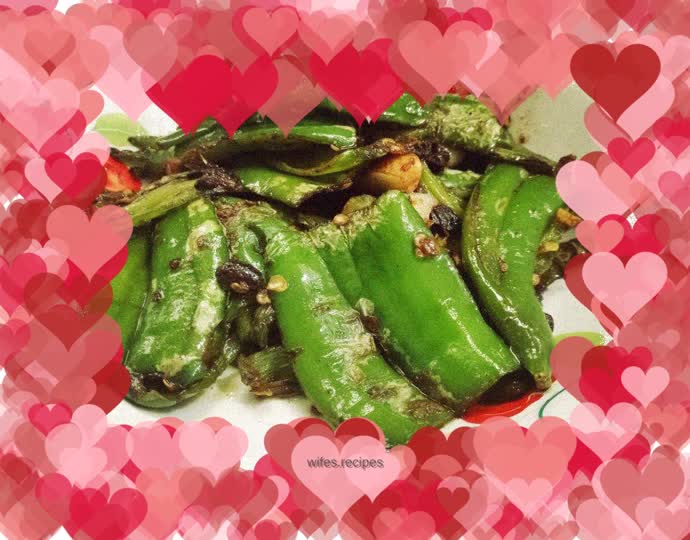 Stir-fried chili peppers with black bean sauce
