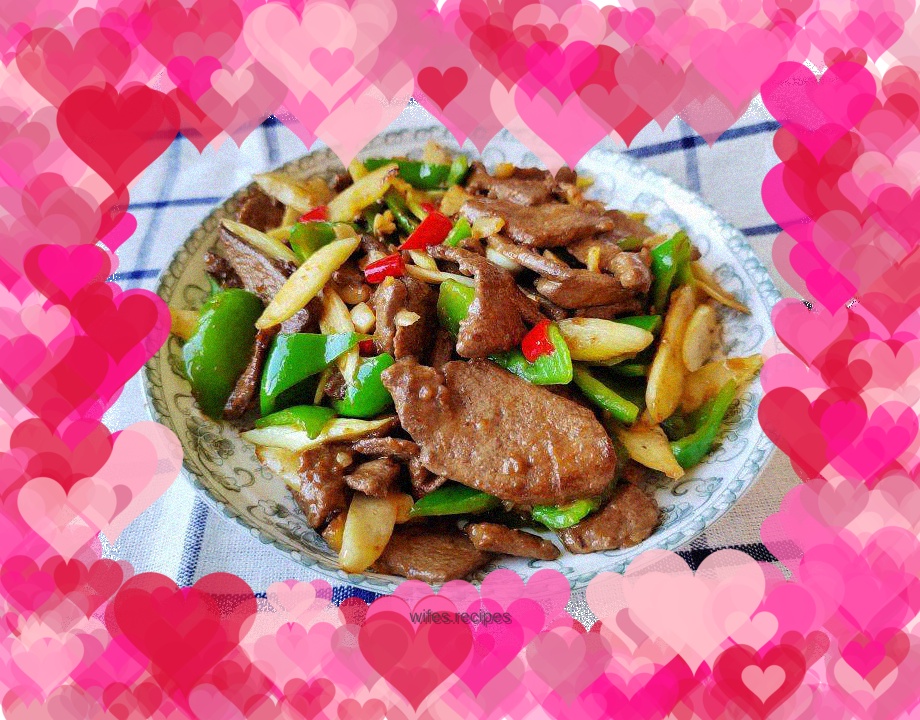 Stir-fried pork liver with wild rice and green pepper