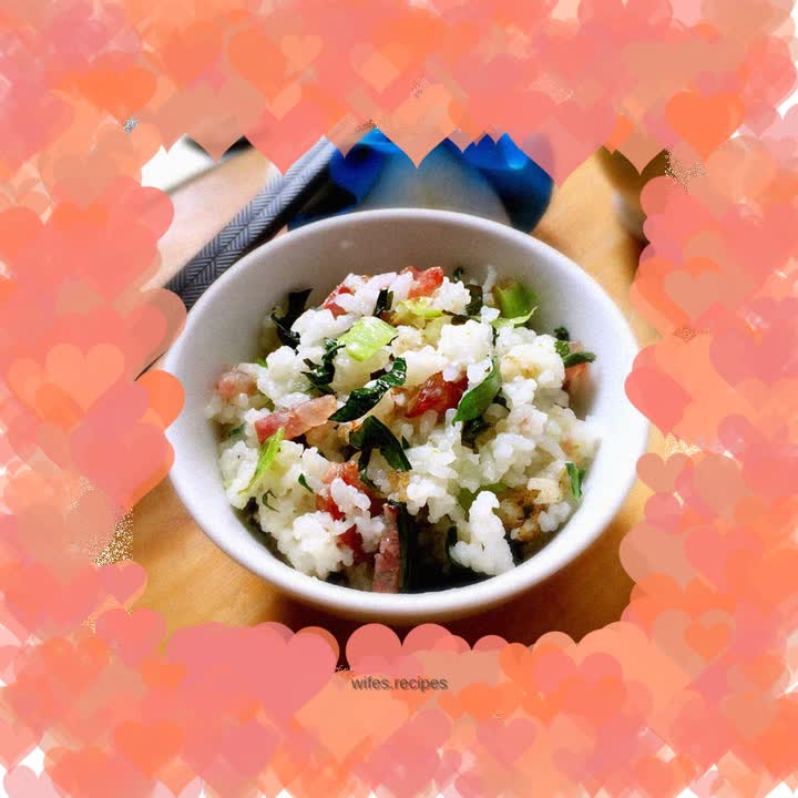 Fried rice with sausage and vegetables