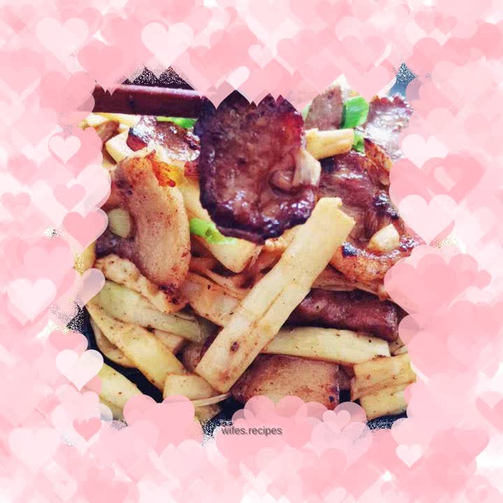 Fried pork with tender bamboo shoots