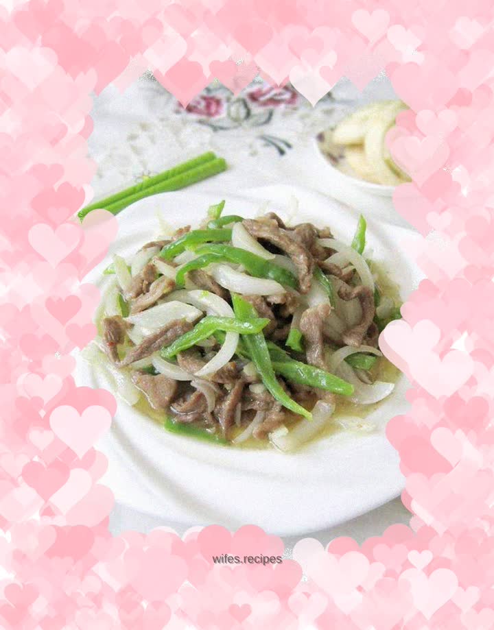 Cumin and onion shredded pork