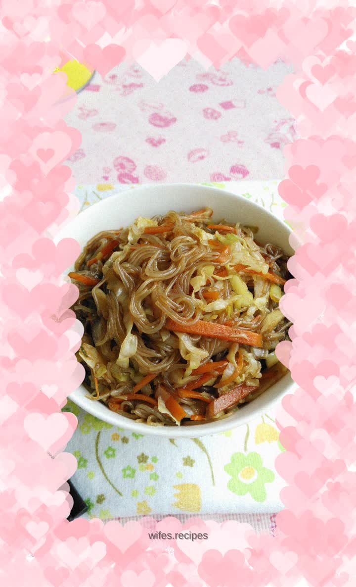 Stir-fried vermicelli with cabbage